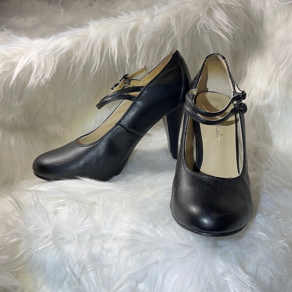 Gabriella Rocha Black Double Ankle Strap Chunky Heel Pumps